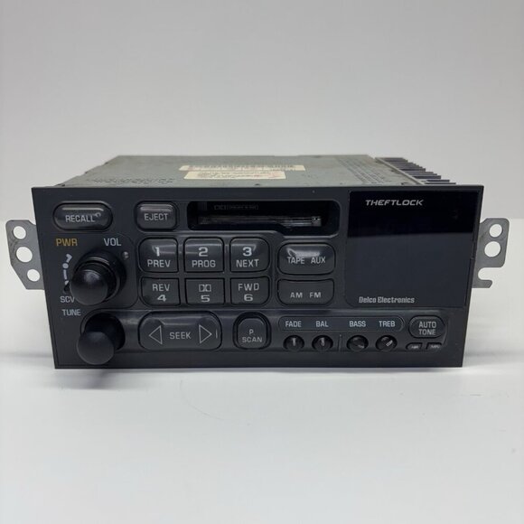 Chevy Delco AM/FM radio Cassette player for 95-02 car/truck 16232121 - Picture 1 of 15